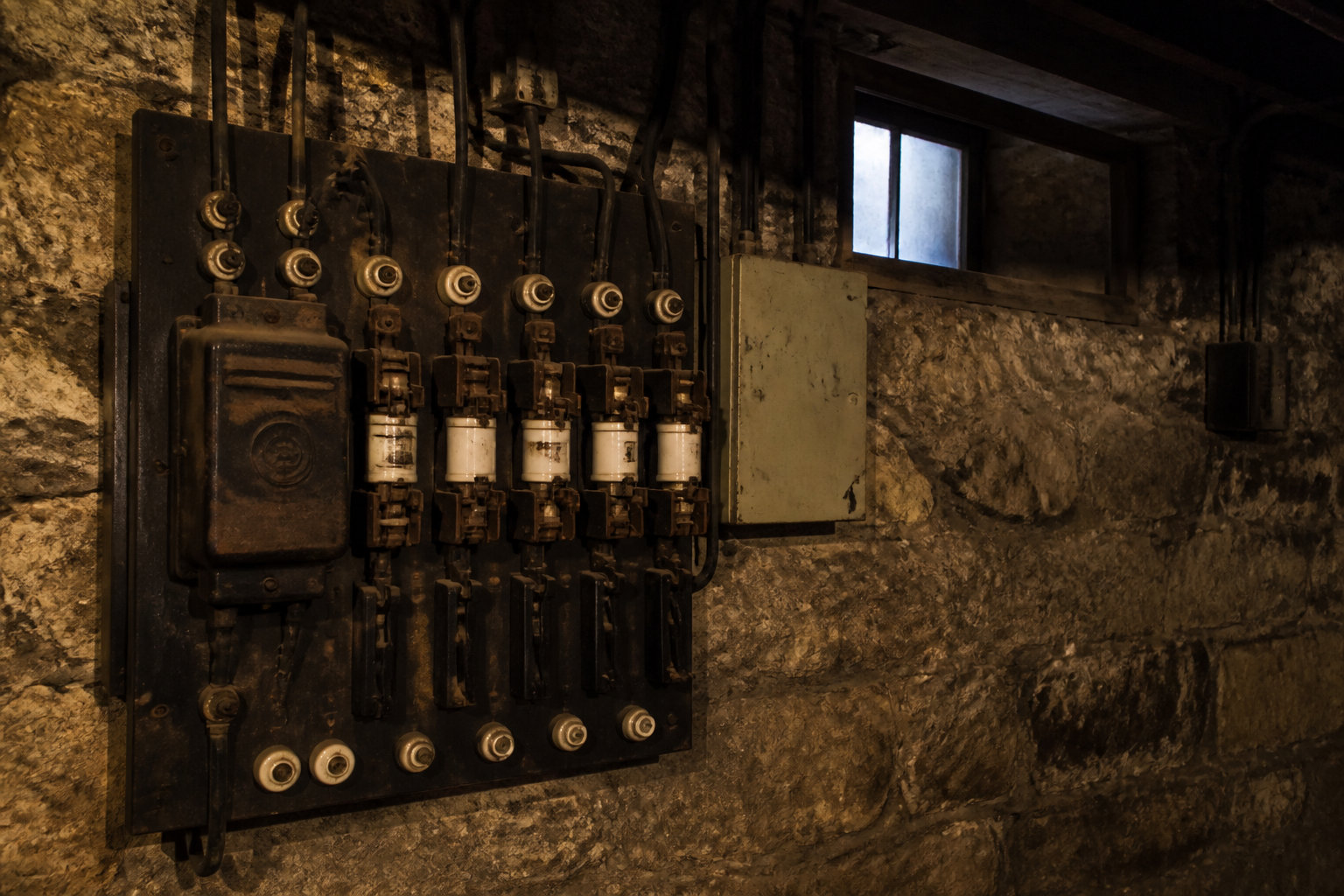 Locaux mixtes : quand faut-il ajouter le plomb et l'électricité ?